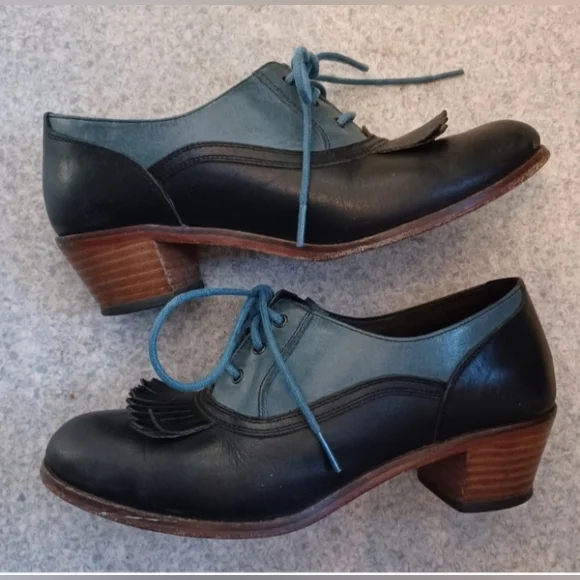Wolverine by Samantha Pleet Nesbit Kiltie Leather Oxford 7.5 B 1000 Mile Shoes - Picture 13 of 13